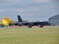 Bombarder B 52H Stratofortress & Red Arrows